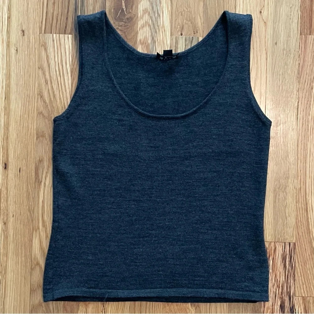 Tahari Gray Wool Sweater Tank Top Size 2